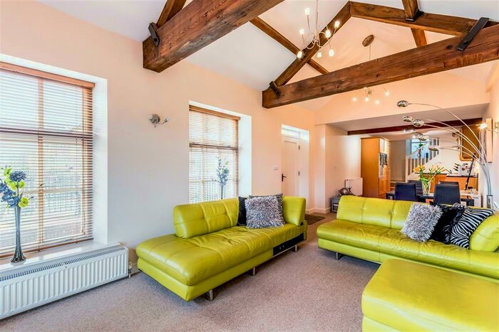 4 Bedroom Semi-Detached House To Rent In Upper Mills View, Meltham, Holmfirth, HD9