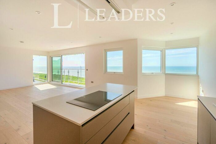 3 Bedroom Apartment To Rent In Teynham House, Saltdean, BN2