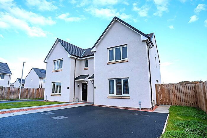 3 Bedroom Semi Detached House For Sale In Burnett Avenue, Dunfermline, KY12