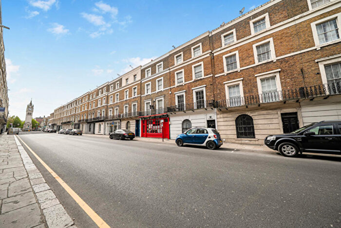 3 Bedroom Apartment For Sale In Harmer Street, Gravesend, Kent, DA12