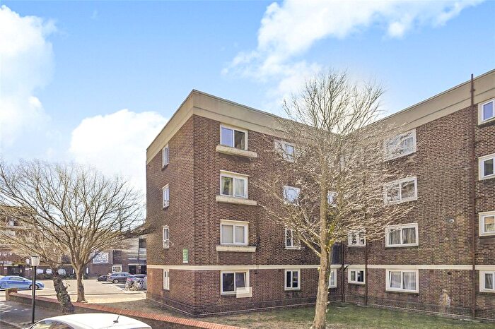 2 Bedroom Flat For Sale In Wynyatt Street, London, EC1V