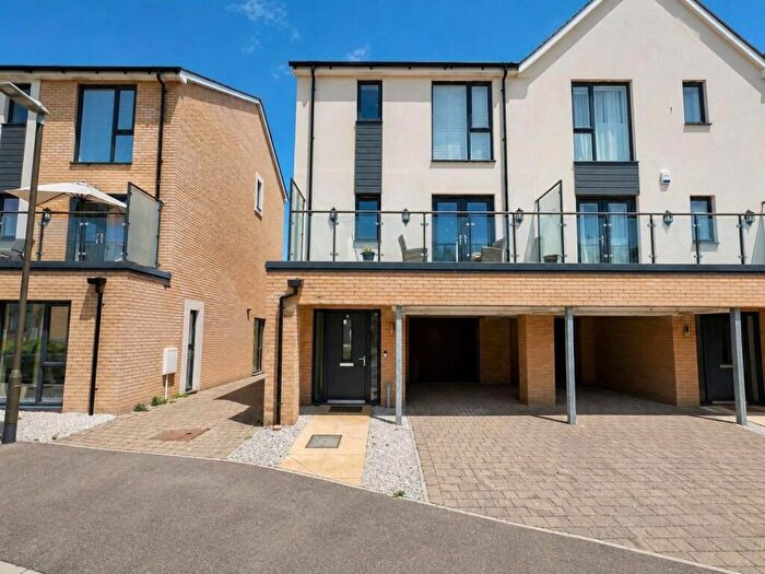 4 Bedroom Semi-Detached House For Sale In Wyatt Close, Dursley, GL11
