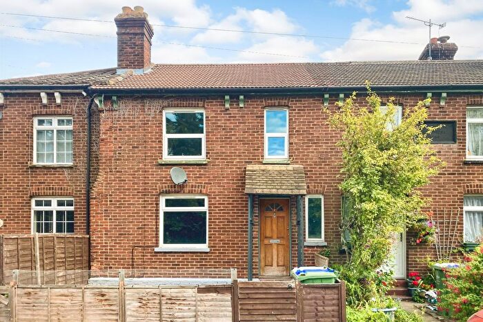3 Bedroom Terraced House For Sale In Maidstone Road, Sidcup, DA14