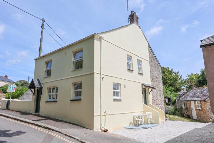 3 Bedroom Character Property For Sale In Duporth Road, St Austell, PL25