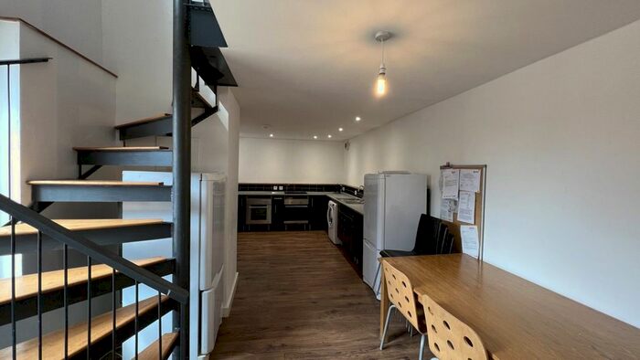 6 Bedroom Property To Rent In Lansdown Road, Canterbury, CT1