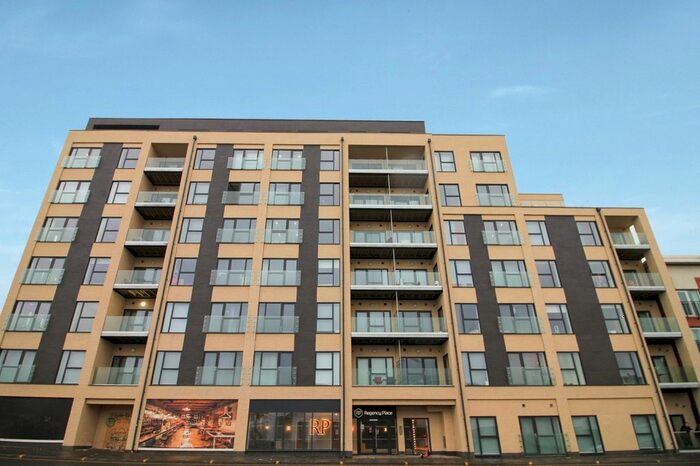 3 Bedroom Flat To Rent In Regency Place, Parade, Birmingham City Centre, B1