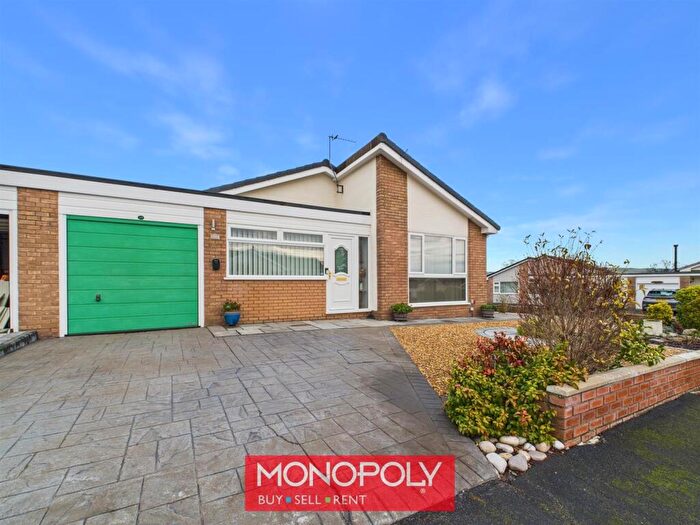 3 Bedroom Bungalow For Sale In Clwydian Park Crescent, St. Asaph, LL17