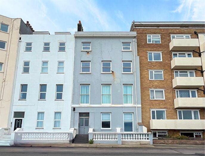 2 Bedroom Flat To Rent In Marina, St. Leonards-On-Sea, TN38