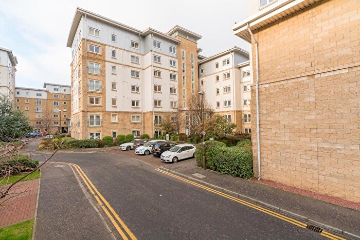 2 Bedroom Flat To Rent In Pilrig Heights, Pilrig, Edinburgh, EH6