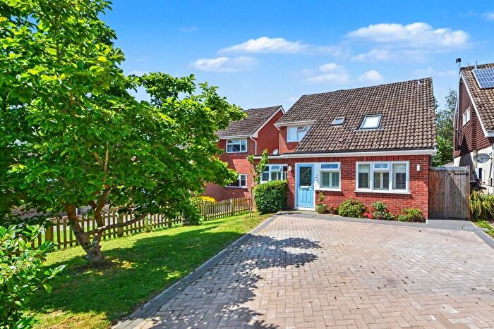 5 Bedroom Detached House For Sale In Colden Common, SO21