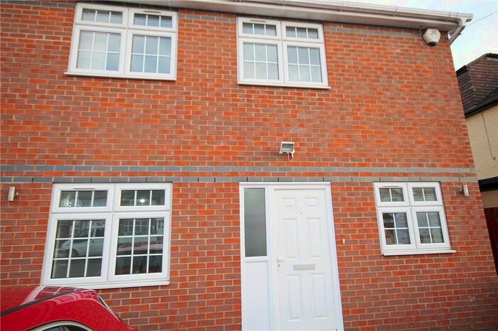 5 Bedroom End Of Terrace House To Rent In Melbury Avenue, Norwood Green, UB2