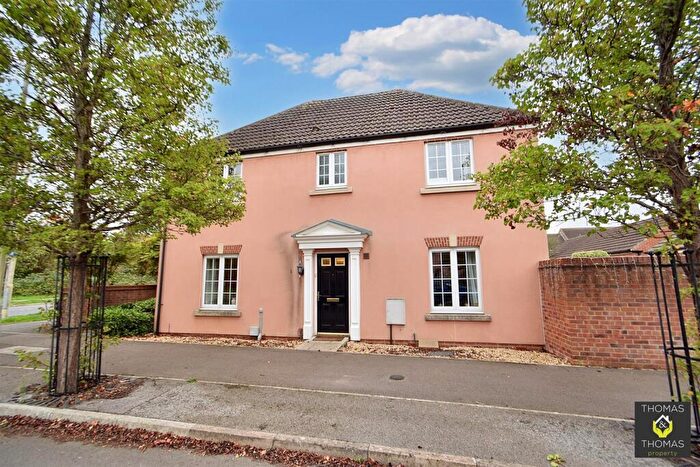 4 Bedroom Detached House To Rent In Halton Way Kingsway, GL2