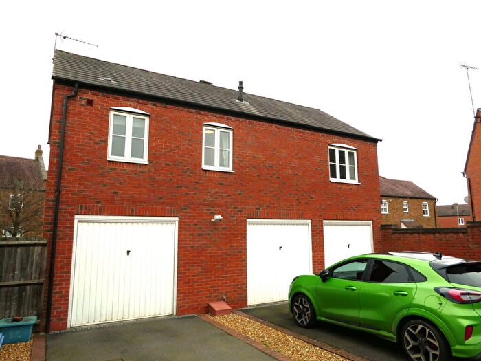 1 Bedroom Coach House For Sale In Lord Grandison Way, Banbury, OX16