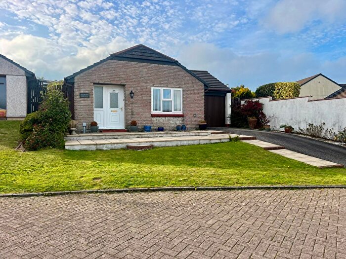 2 Bedroom Bungalow For Sale In Summerheath, Penryn, TR10