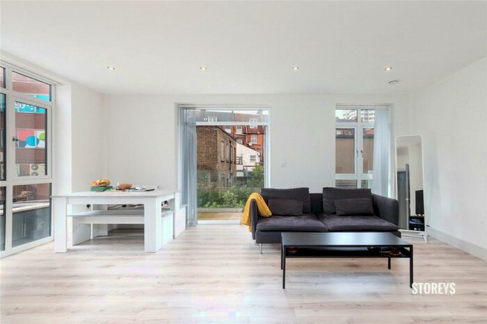 1 Bedroom Apartment To Rent In Clockhouse Avenue, Barking, London, IG11