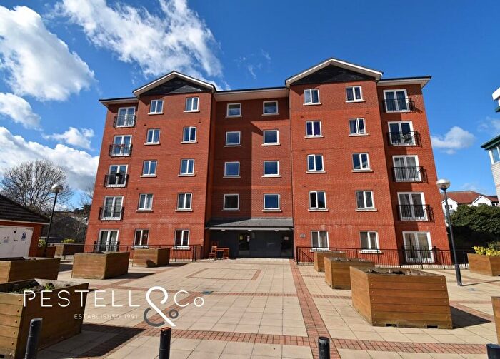 1 Bedroom Apartment For Sale In Sandpiper Court, John Dyde Close, CM23