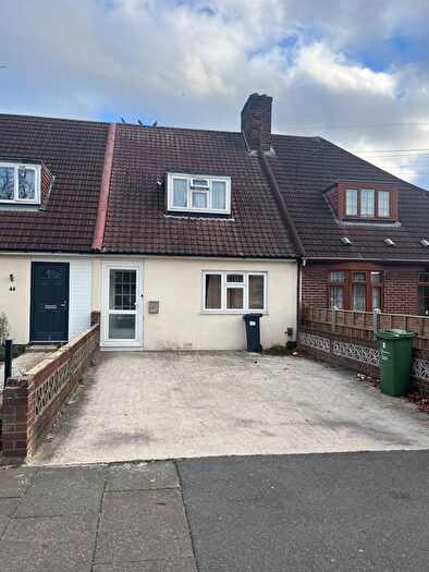 2 Bedroom Terraced House To Rent In Becontree Avenue, Dagenham, RM8