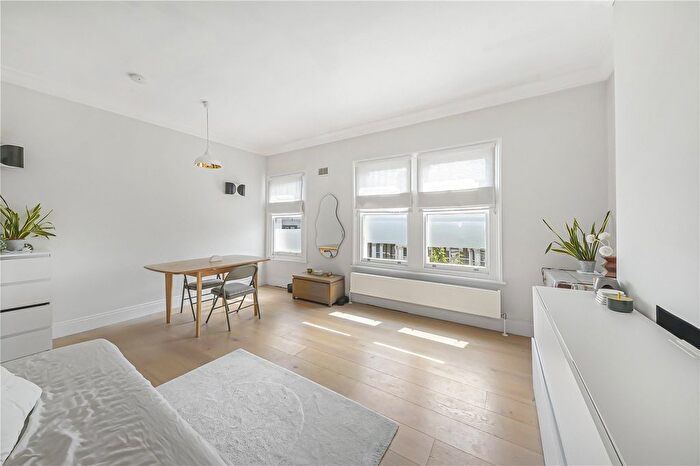 2 Bedroom Flat To Rent In Denholme Road, London, W9