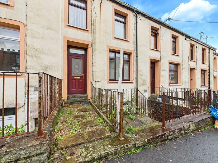 2 Bedroom Maisonette For Sale In Adare Street, Ogmore Vale, CF32