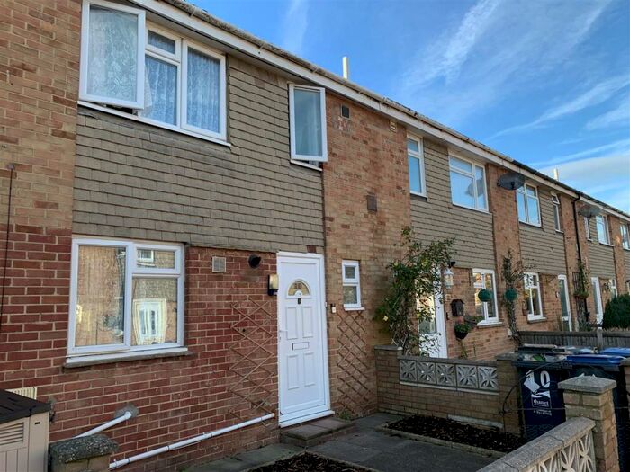 3 Bedroom House To Rent In Bedford Square, Stirling Way, Ramsgate, CT12