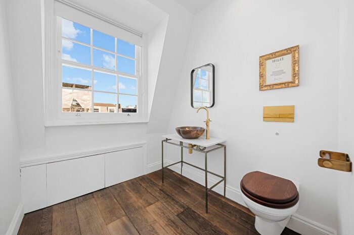 5 Bedroom Terraced House To Rent In Gloucester Avenue, Primrose, NW1