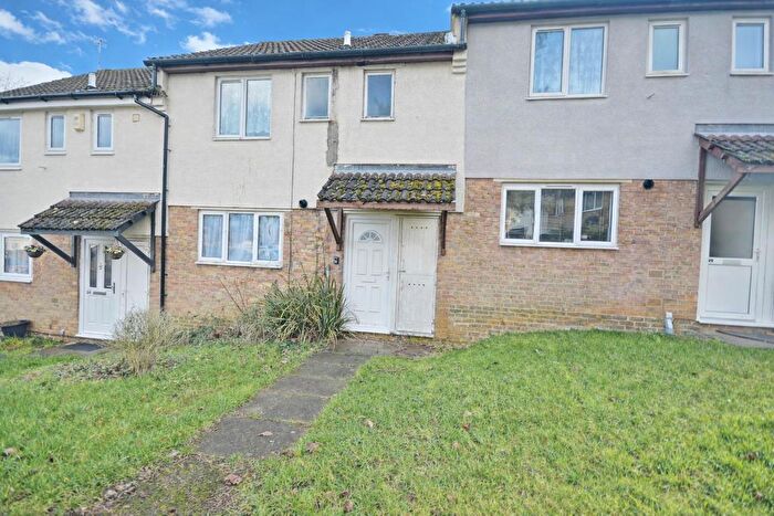 3 Bedroom Terraced House To Rent In Collyweston Road, Rectory Farm, NN3