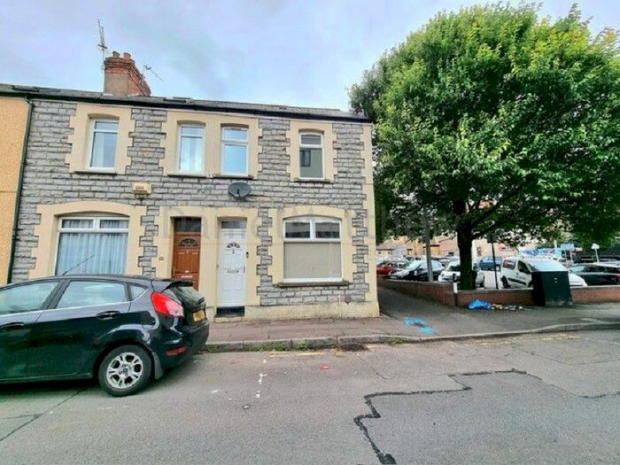 3 Bedroom End Of Terrace House To Rent In Greenwood Street, Barry, CF63