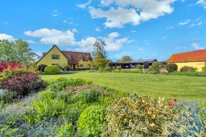 5 Bedroom Detached House For Sale In Clay Hall Lane, Blo Norton, IP22