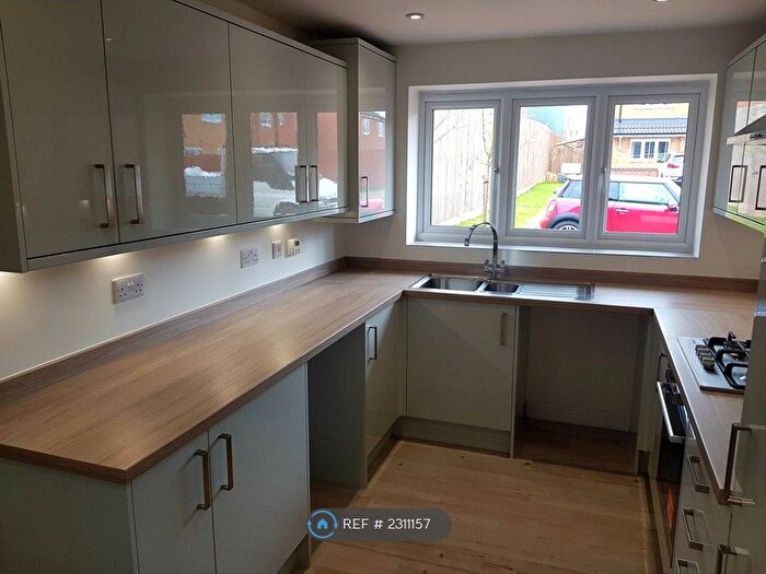 4 Bedroom Detached House To Rent In Mason Way, Alfreton, DE55