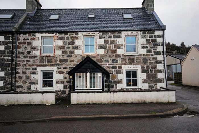 4 Bedroom House For Sale In Main Street, Lochinver, IV27