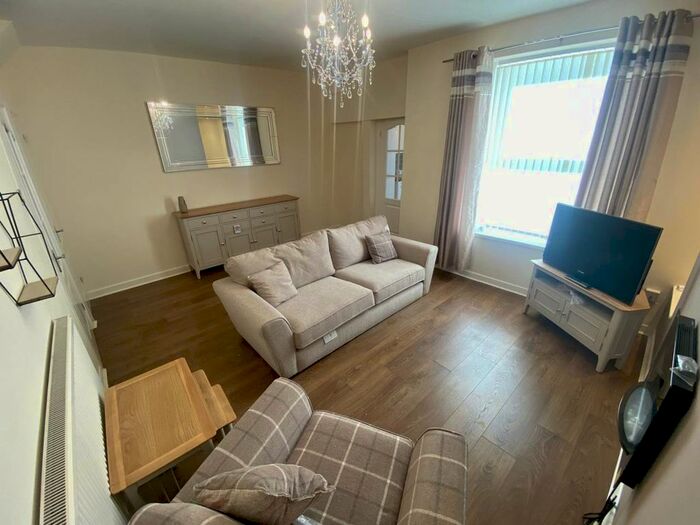 2 Bedroom Property To Rent In Bath Road, Morriston, Swansea, SA6