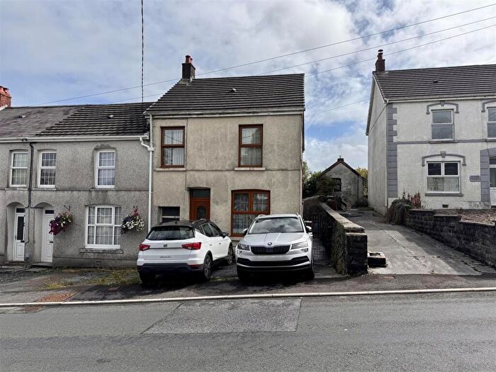 2 Bedroom End Of Terrace House For Sale In Heol Bryngwili, Cross Hands, Llanelli, SA14