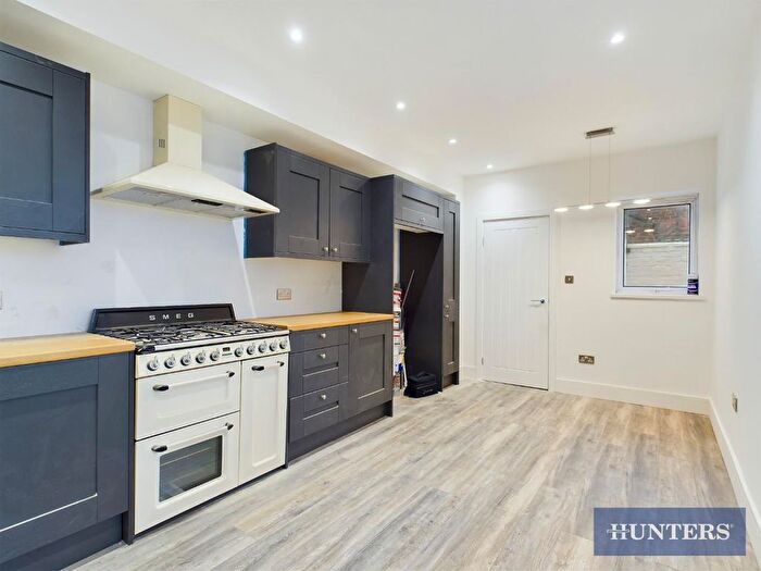 4 Bedroom End Of Terrace House To Rent In Victoria Avenue, Filey, YO14