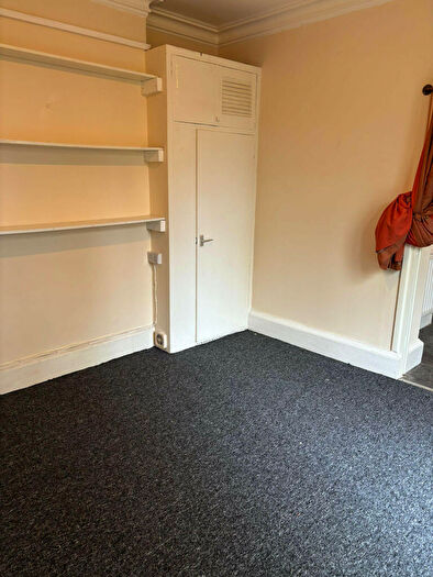1 Bedroom Flat To Rent In Iffley Road, Oxford, OX4