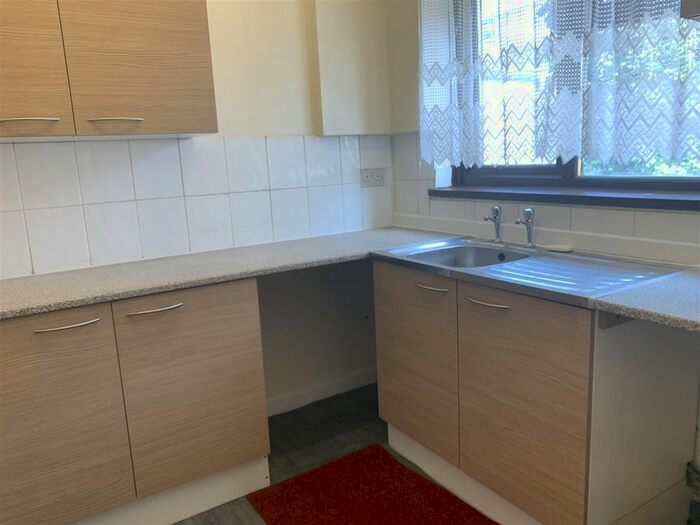 1 Bedroom Flat To Rent In Caldmore Road, Walsall, WS1