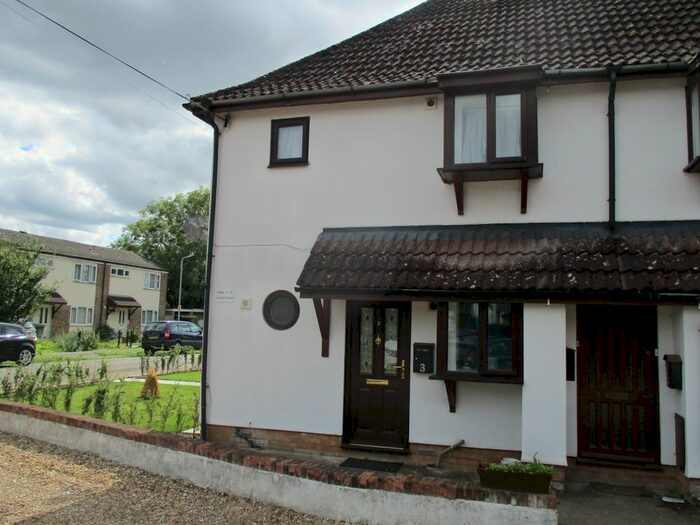 1 Bedroom Flat To Rent In Ceely Road, Aylesbury, HP21