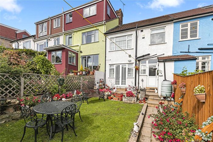 3 Bedroom Terraced House For Sale In Briavels Grove, Bristol, BS6