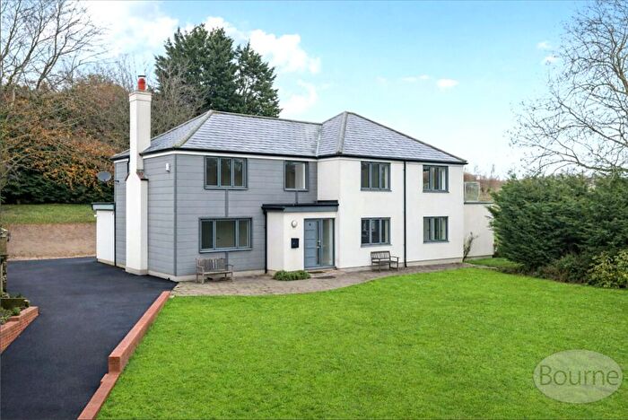 4 Bedroom Detached House For Sale In Lasham, Alton, Hampshire, GU34