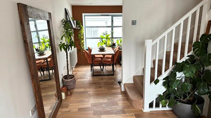 3 Bedroom Terraced House For Sale In Bloomsbury Street, Brighton, BN2