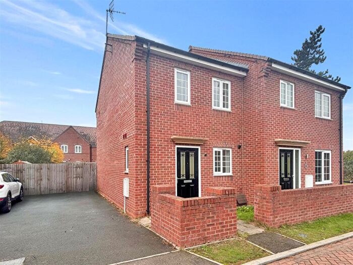 2 Bedroom Semi Detached House For Sale In Twigger Drive, Barford, CV35