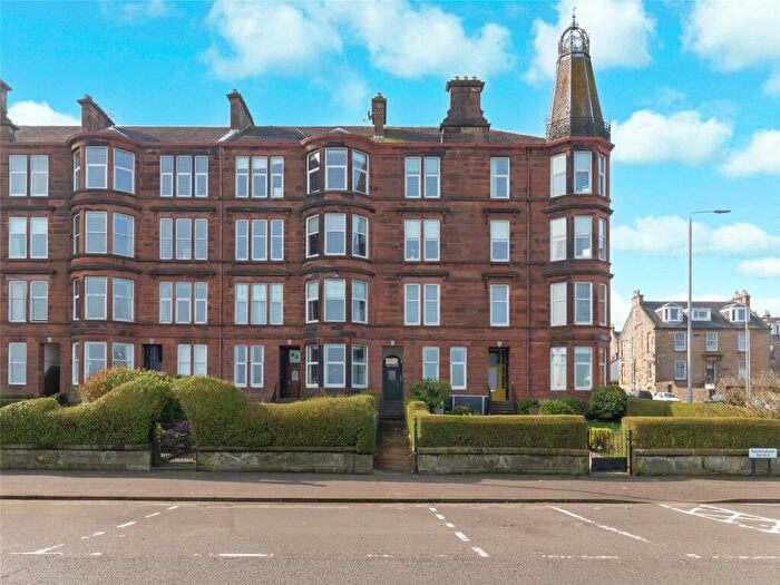 2 Bedroom Flat For Sale In Sandringham Terrace, Esplanade, Greenock, Inverclyde, PA16