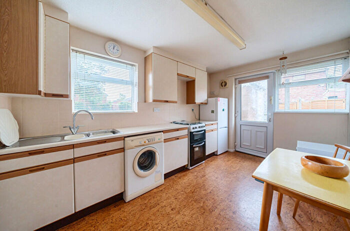 2 Bedroom Bungalow For Sale In Windermere Road, Cheltenham, Gloucestershire, GL51