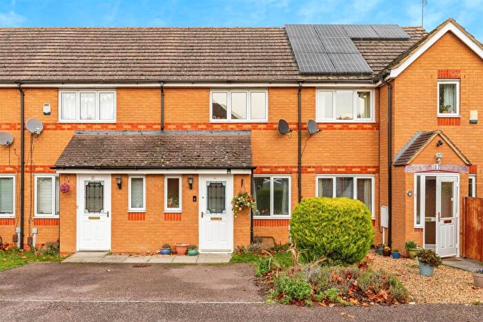 2 Bedroom Terraced House For Sale In Tewksbury Drive, Rushden, Northants, NN10