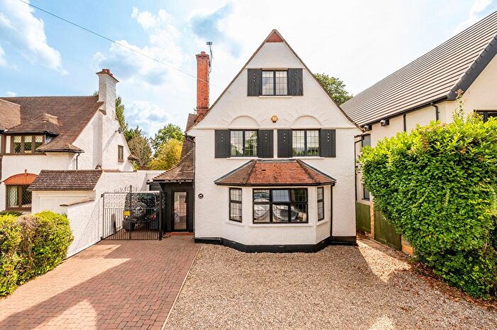 6 Bedroom Detached House For Sale In Oldfield Road, Maidenhead, SL6