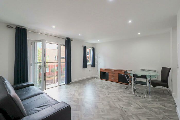 2 Bedroom Apartment To Rent In Caister Hall, Conisbrough Keep, Coventry, CV1