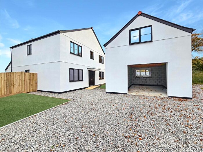 4 Bedroom House For Sale In Whitstone, Holsworthy, Devon, EX22