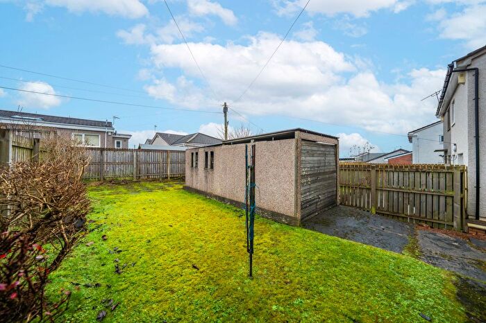 2 Bedroom Semi-Detached House For Sale In Hillend Road, Clarkston, G76