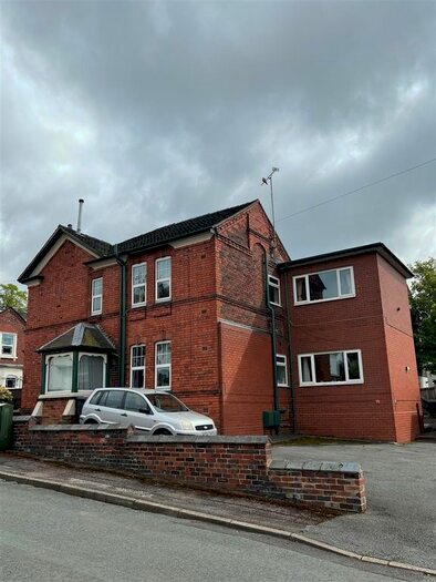 1 Bedroom Flat To Rent In Flat, Florence Street, Newcastle, ST5