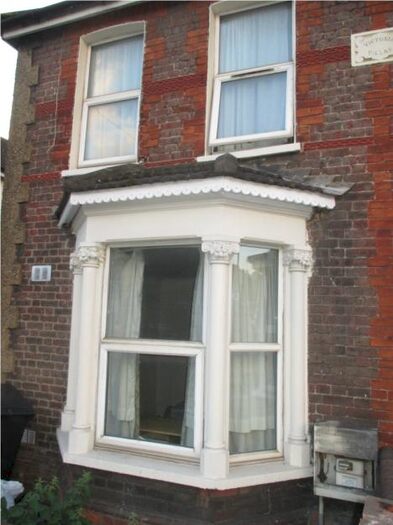 5 Bedroom Semi-Detached House To Rent In Hughenden Road, High Wycombe, HP13