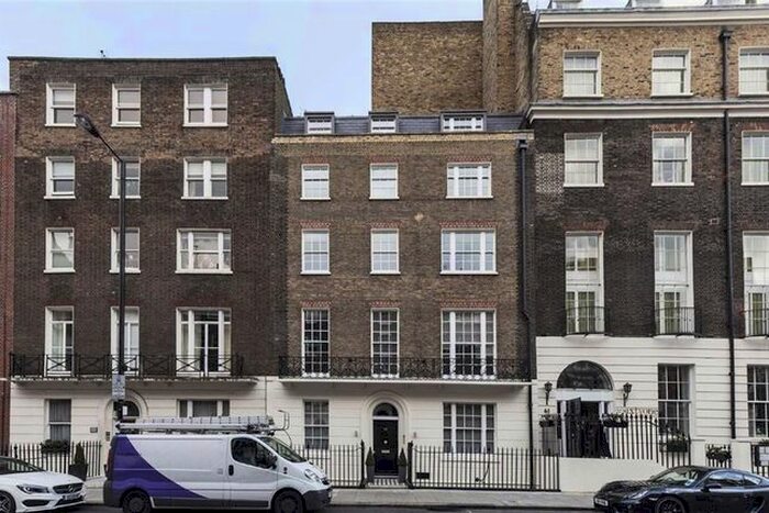 2 Bedroom Flat To Rent In Upper Berkeley Street, London, W1H